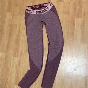 Gym shark leggings size small